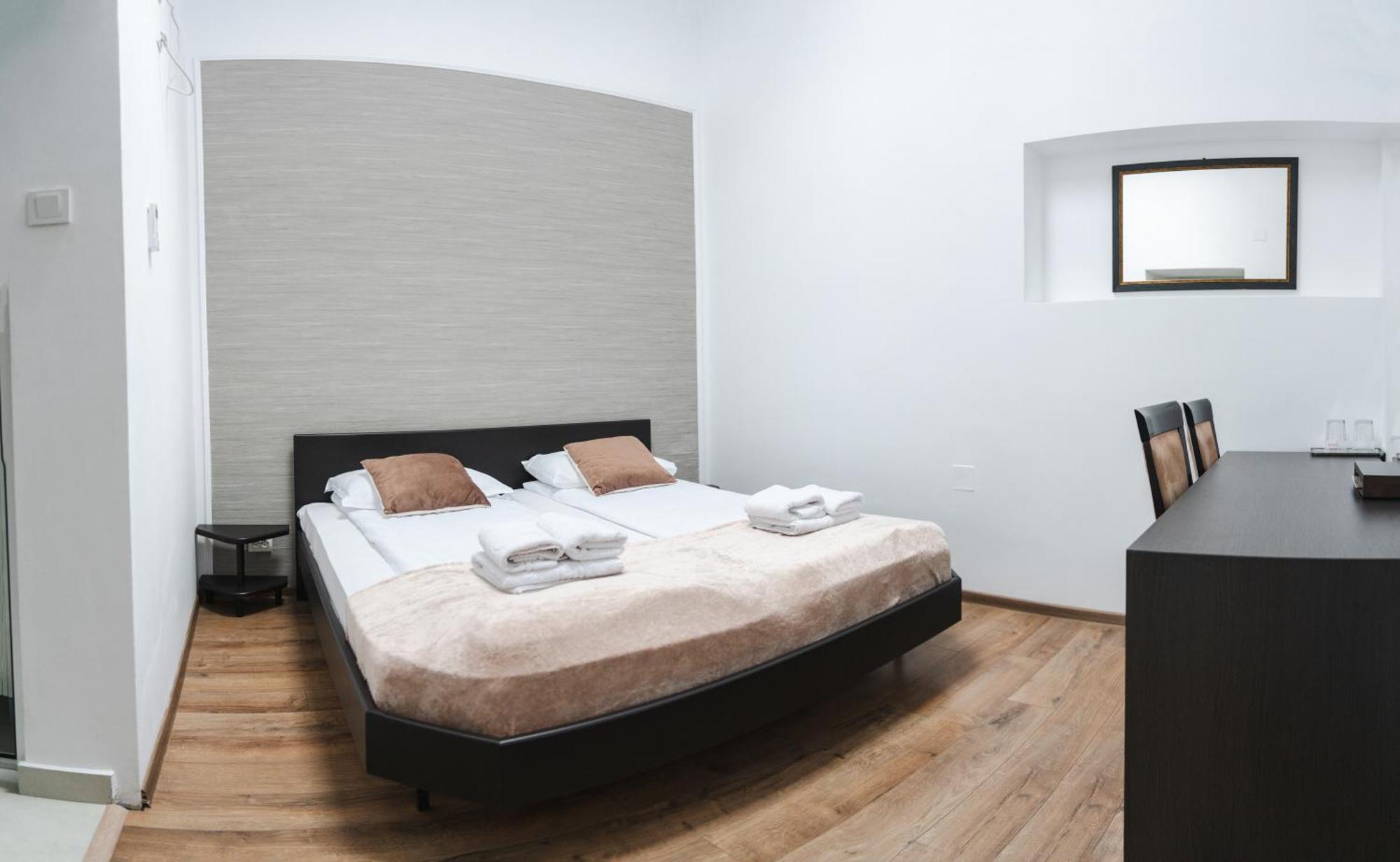 Myda Hotel Apahida Екстериор снимка