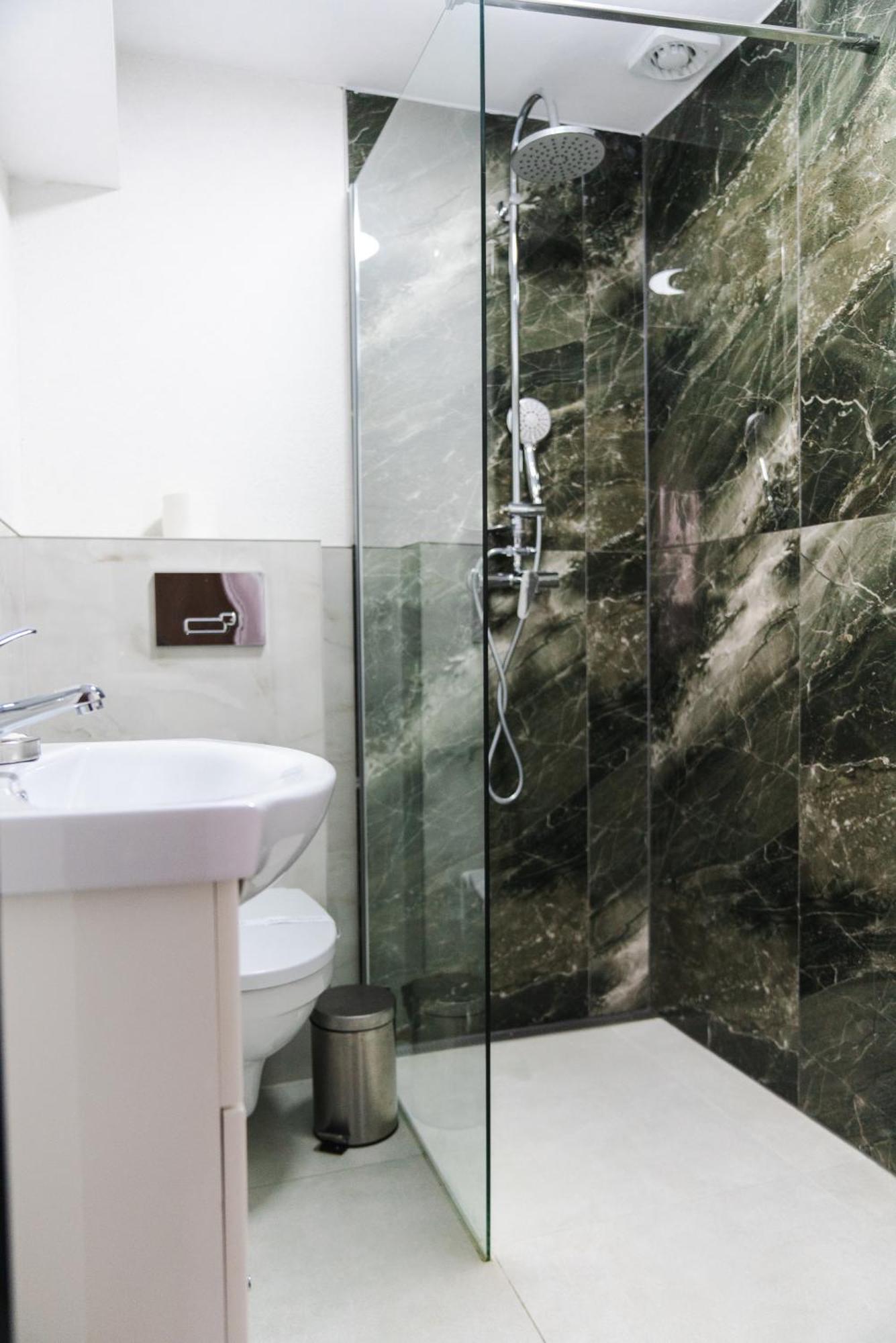 Myda Hotel Apahida Екстериор снимка