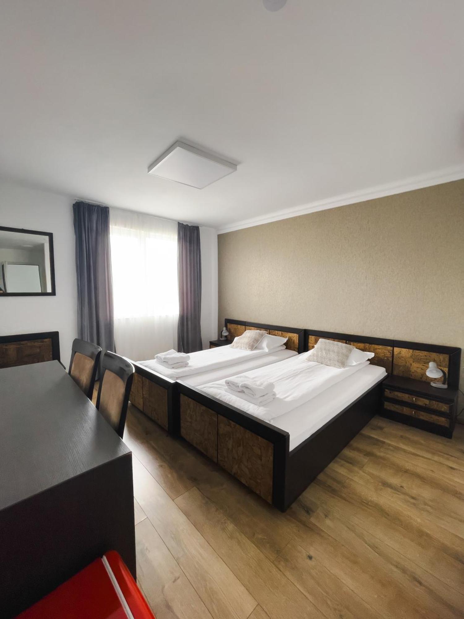 Myda Hotel Apahida Екстериор снимка